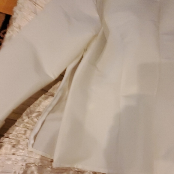 Talbot White Formal Top with Rhinestone  4 - Picture 5 of 7
